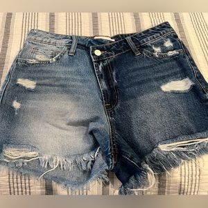 Flying monkey Jean shorts. High waste